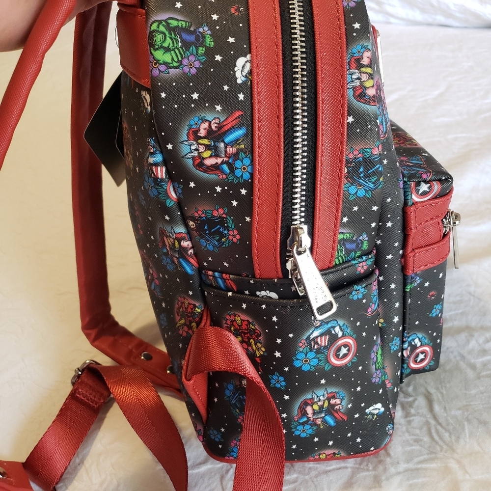 NEW LOUNGEFLY-MARVEL-AVENGERS-TATTOO MINNI BACKPACK - Picture 9 of 15